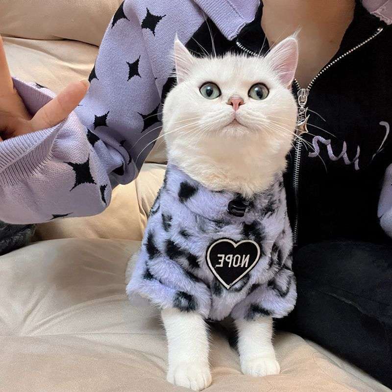 Leopard Print Cat Sweater ? Stretchy Fleece Turtleneck Sweatshirt